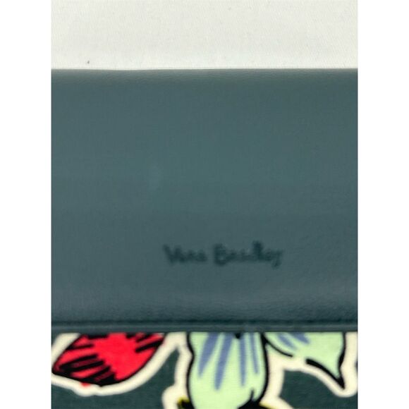 Vera Bradley Audrey RFID Wallet Falling Flowers Green Trifold Floral Women's - Picture 3 of 10